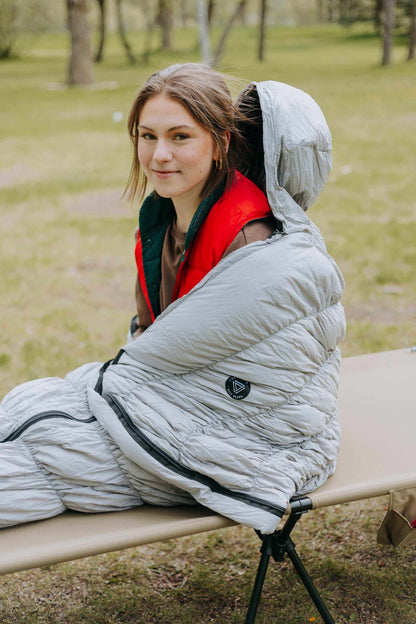 Sac de couchage 4 saisons en duvet d'oie – momie noire avec sac de compression